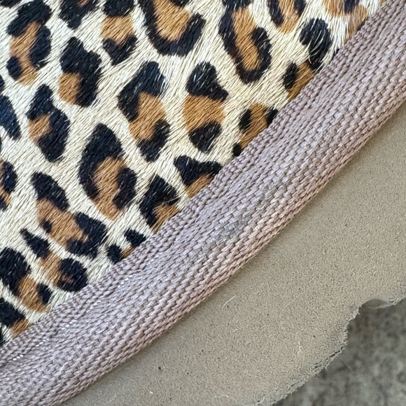 UGG Ultra Mini Speckles Cow Hair Pull On Boots- Tan, Women’s Size 10